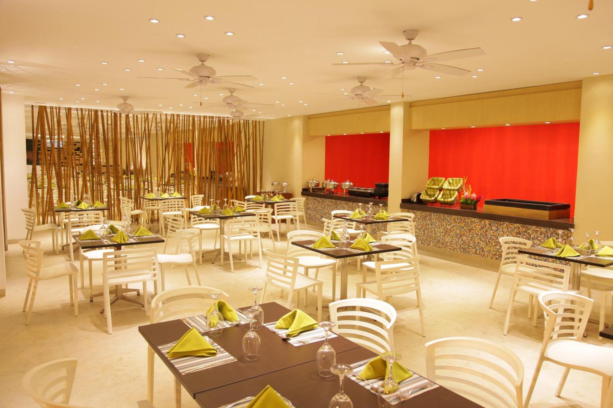 Blu By Tamaca Hotel